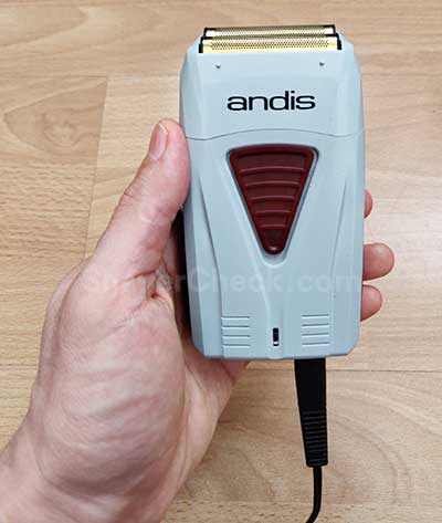 The Andis ProFoil will operate both corded and cordless.