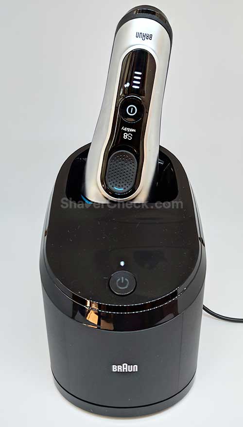 The Braun Series 8 8370cc during the automatic cleaning process.