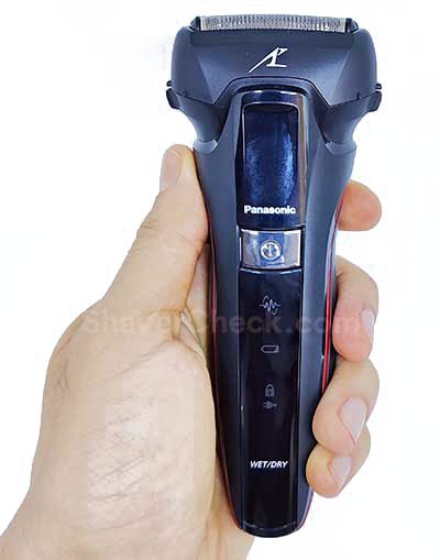 The ES-LL41-K shaver held in hand.