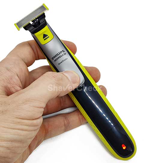 Philips OneBlade, a cordless trimmer with good battery life.